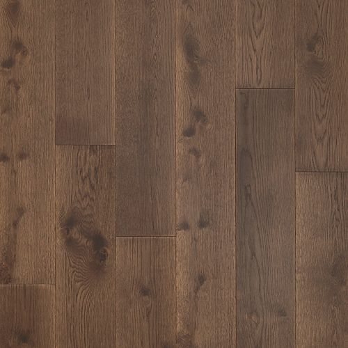 Gregor Oaks in Romano Oak